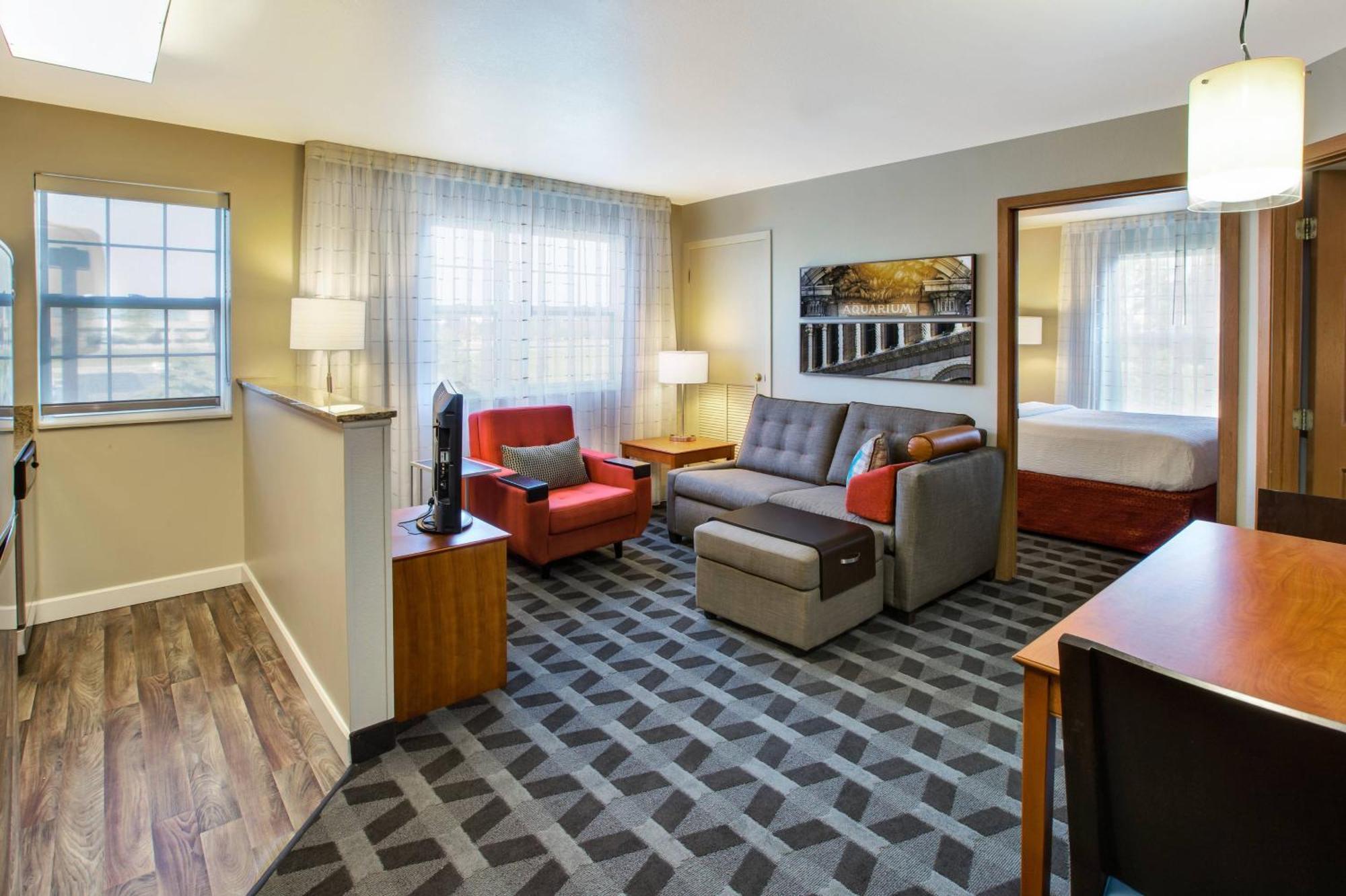Towneplace Suites By Marriott Detroit Livonia Zewnętrze zdjęcie
