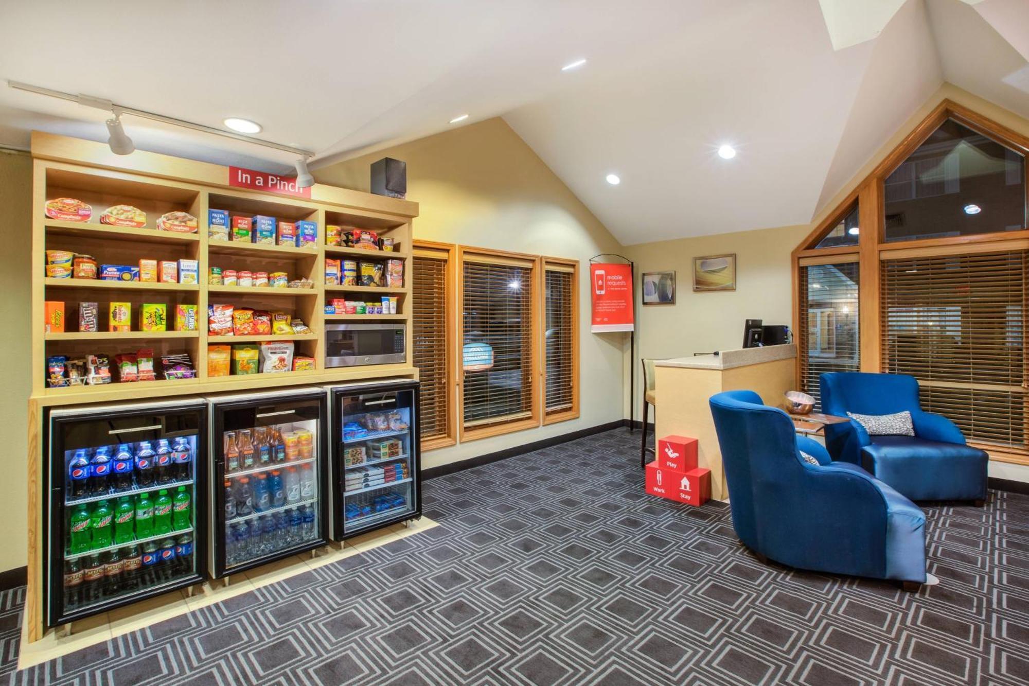 Towneplace Suites By Marriott Detroit Livonia Zewnętrze zdjęcie