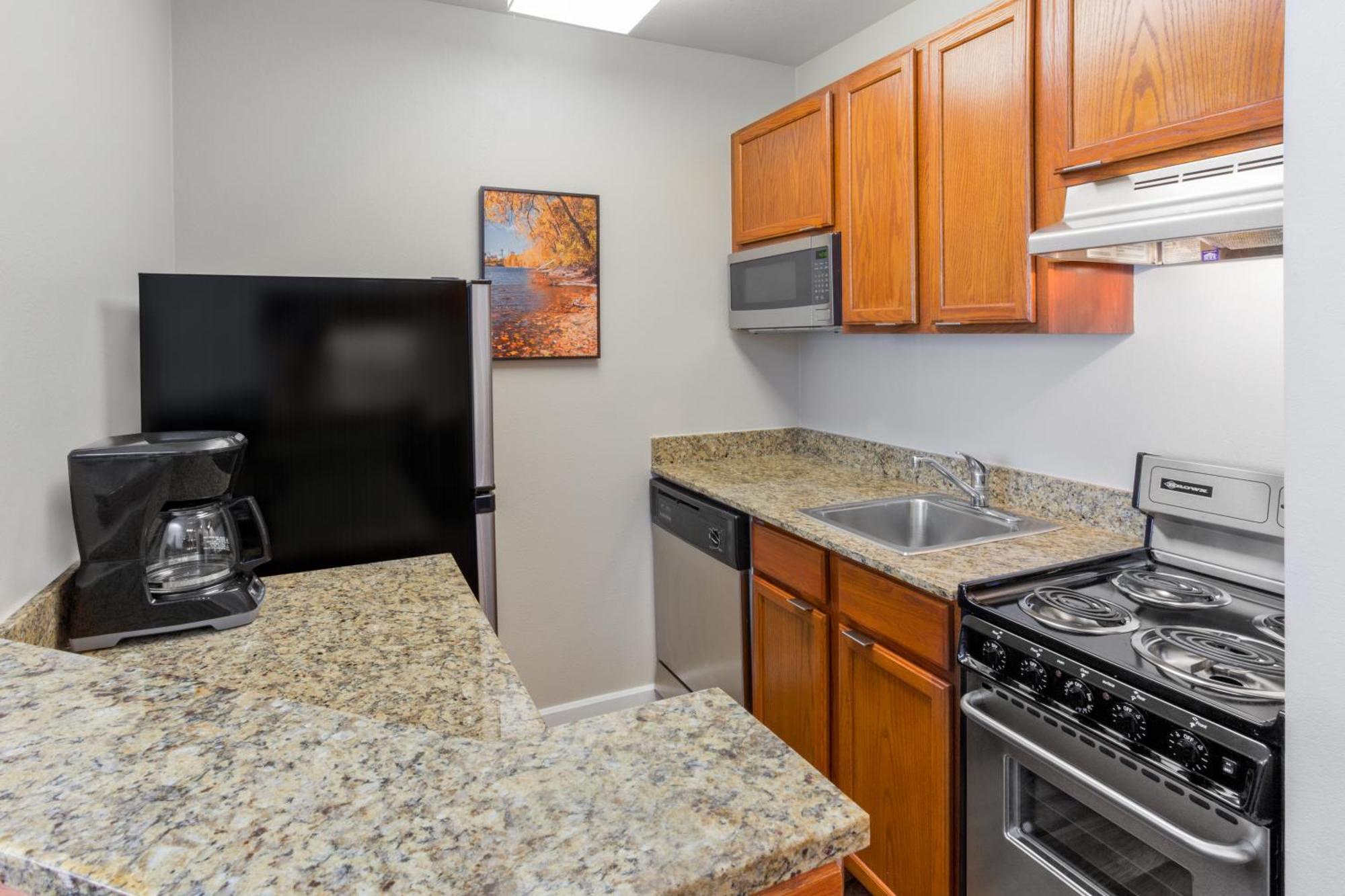 Towneplace Suites By Marriott Detroit Livonia Zewnętrze zdjęcie